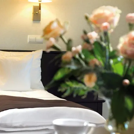 Hotel Senator 4*